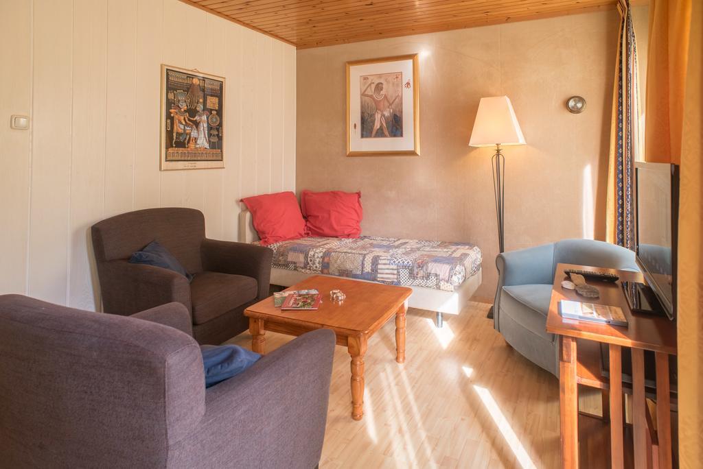 Claes Compaen Hotel Midsland Kültér fotó