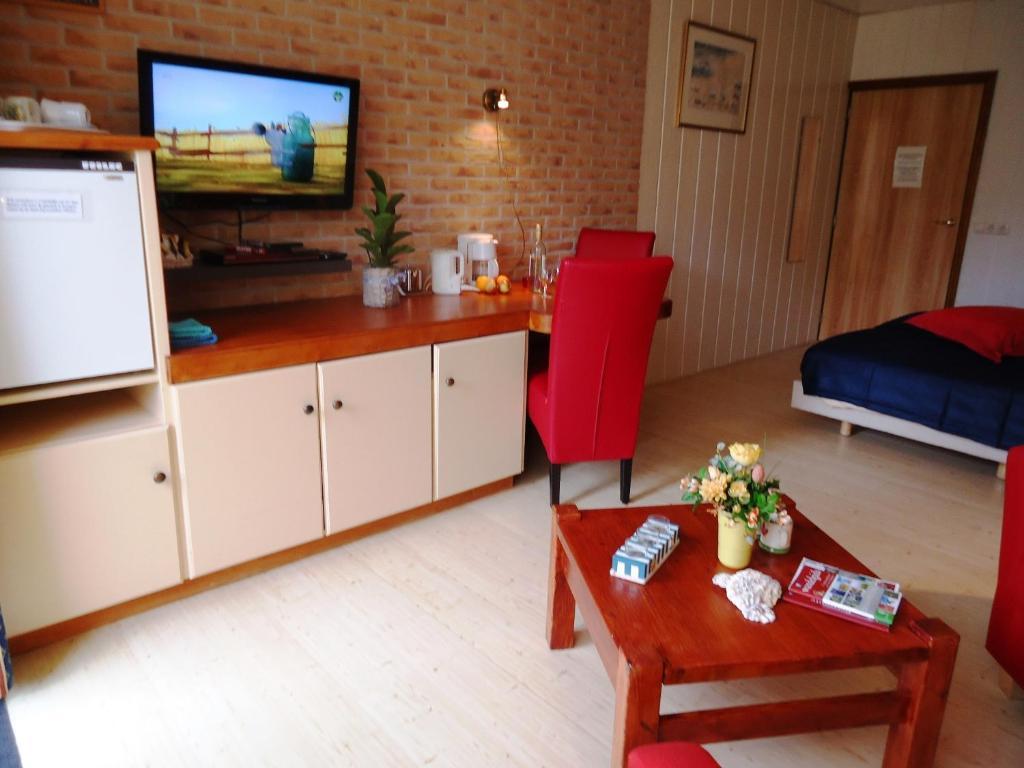 Claes Compaen Hotel Midsland Szoba fotó
